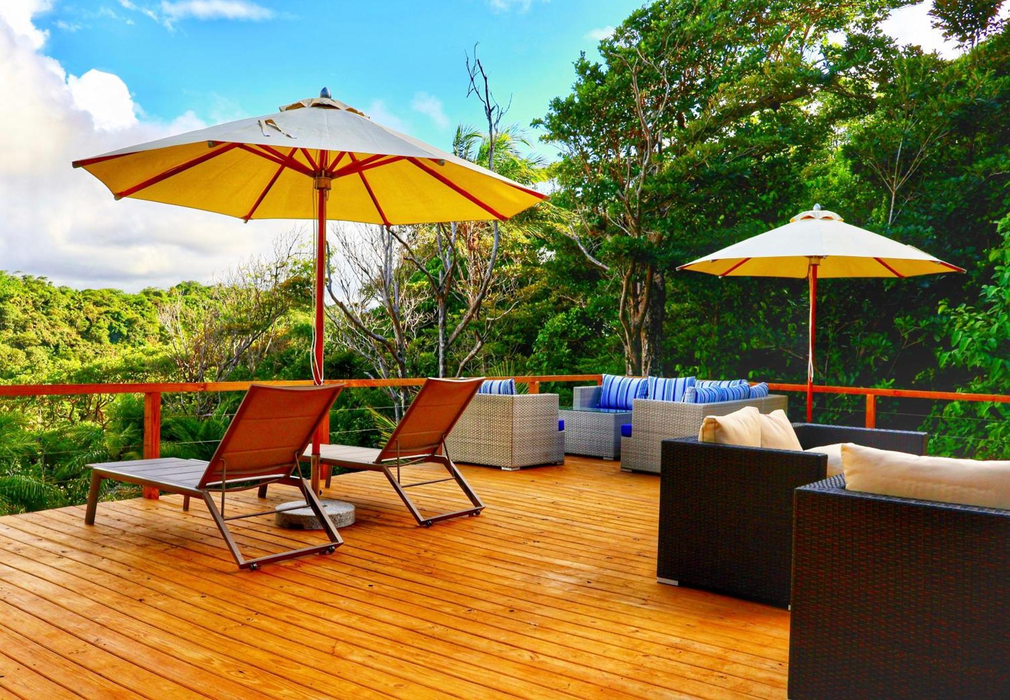 Blue Whale Villa Calibishie Exterior photo